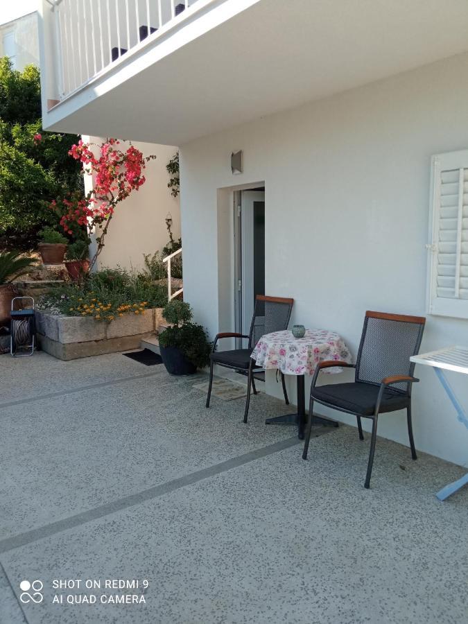 Apartments Kule Brela Exterior photo