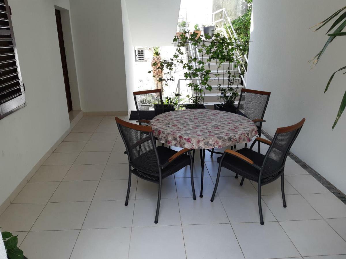 Apartments Kule Brela Exterior photo